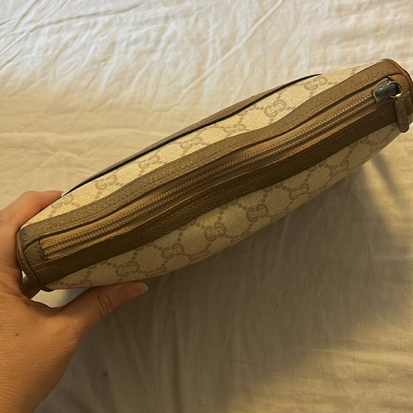 Gucci Plus Vintage Clutch - Picture 6 of 9